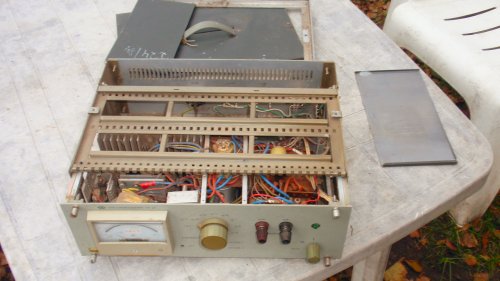 03_Netzteil_Chassis _herausgezogen_500.jpg 03_Netzteil_Chassis _herausgezogen_500.jpg